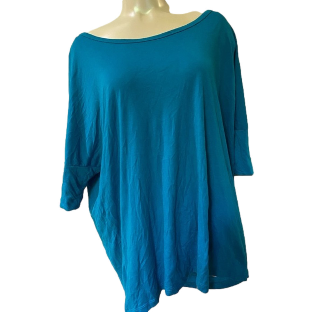 Beautiful Green Top With Zipper Accent Back, Plus Size 2X, EUC